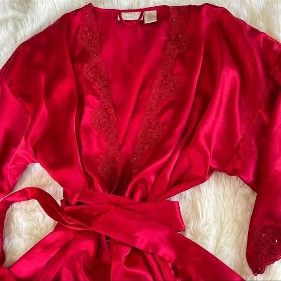 Vintage Victoria Secret Gold Label Silky Lace & Beaded Kimono Robe - Picture 7 of 9
